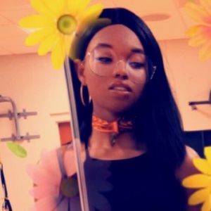 Meet your Posher, Breanna